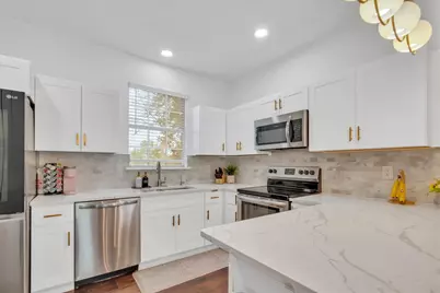 3317 Greenglen Circle, Carrollton, TX 75007 - Photo 14