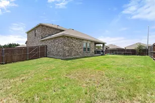 15111 Athena Dr, Dallas, TX 75253 - Photo 30