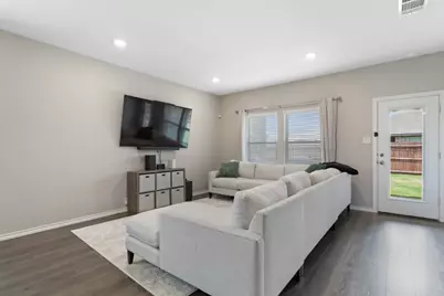 15111 Athena Drive, Dallas, TX 75253 - Photo 14