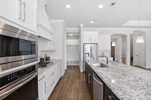 318 Creekview Terrace, Aledo, TX 76008 - Photo 8