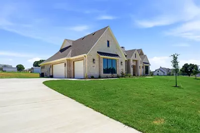 2016 Pinetree Post, Weatherford, TX 76087 - Photo 2