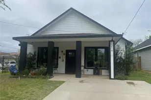 2214 Gordon St, Greenville, TX 75401 - Photo 1