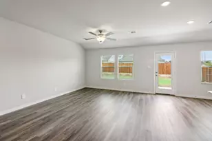 2223 Gustavus Dr, Sherman, TX 75092 - Photo 6