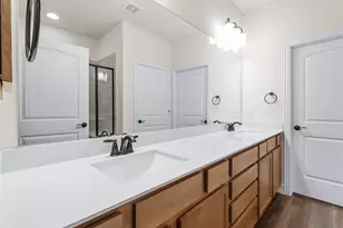 948 Memorial Dr, Little Elm, TX 76227 - Photo 18