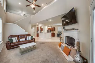 1924 Parkside Mews, Lancaster, TX 75146 - Photo 10