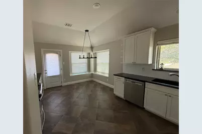 638 Saint Andrews Place, Coppell, TX 75019 - Photo 6