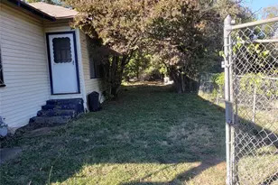 1475 E Morphy St, Fort Worth, TX 76104 - Photo 4