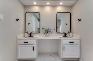 900 Hillside Ln, Flower Mound, TX 75028 - Photo 16