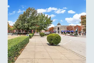 900 Hillside Lane, Flower Mound, TX 75028 - Photo 22