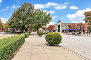 900 Hillside Ln, Flower Mound, TX 75028 - Photo 22