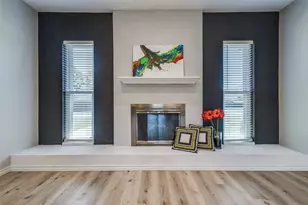 900 Hillside Ln, Flower Mound, TX 75028 - Photo 8