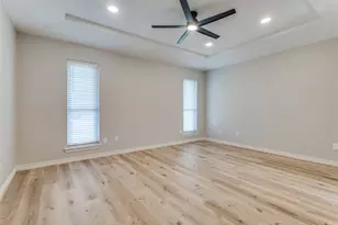 900 Hillside Ln, Flower Mound, TX 75028 - Photo 14