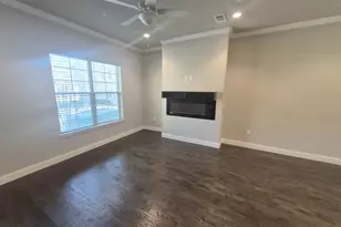 2904 Sheridan, Carrollton, TX 75010 - Photo 4