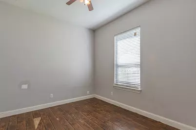 4927 Mexicana Road, Dallas, TX 75212 - Photo 12