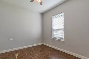 4927 Mexicana Rd, Dallas, TX 75212 - Photo 12