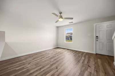118 Annabelle Street, Cleburne, TX 76031 - Photo 2