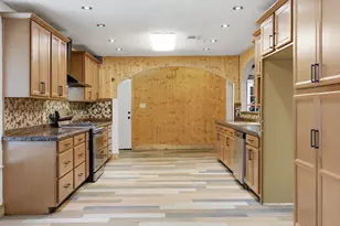 1 Mullaney Dr, Greenville, TX 75402 - Photo 10