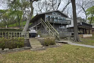 2067 Chaparral Dr, Gainesville, TX 76240 - Photo 1