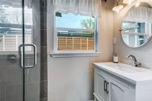 8608 Redondo Dr, Dallas, TX 75218 - Photo 18