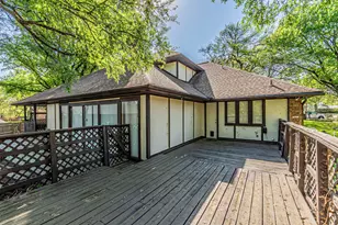 8808 Sylvan Ct, Fort Worth, TX 76120 - Photo 36