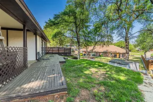 8808 Sylvan Ct, Fort Worth, TX 76120 - Photo 34