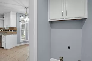 4203 Pleasant Hill Dr, Arlington, TX 76016 - Photo 18