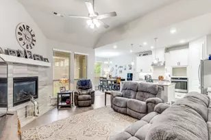 1608 Carnation St, Celina, TX 75078 - Photo 8