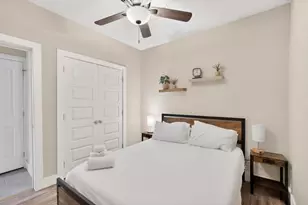 812 Centre St, Dallas, TX 75208 - Photo 12