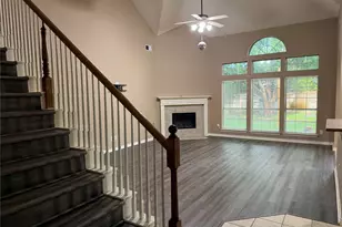 11501 Pheasant Creek Dr, Fort Worth, TX 76244 - Photo 2