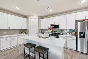 215 Suma Dr, Euless, TX 76040 - Photo 12