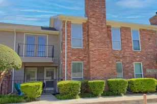 7510 Holly Hill Dr, Dallas, TX 75231 - Photo 18