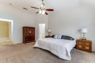 8402 Hartford Drive, Rowlett, TX 75089 - Photo 10