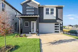 2309 Peters Colony Dr, Little Elm, TX 75036 - Photo 2