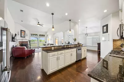 2265 Hideaway Point Drive, Little Elm, TX 75068 - Photo 12