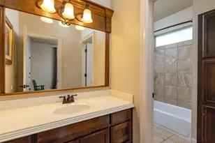 208 Ellis Creek Dr, Weatherford, TX 76085 - Photo 30