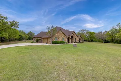 208 Ellis Creek Drive, Weatherford, TX 76085 - Photo 40