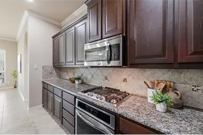 1302 Venezia Lane, Lewisville, TX 75077 - Photo 18