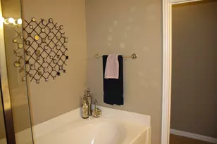 2777 Cresent Lake Dr, Little Elm, TX 75068 - Photo 8