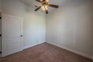 105 Briar Mdws Cir, Azle, TX 76020 - Photo 36