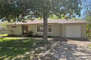 1100 Poe St, Azle, TX 76020 - Photo 1