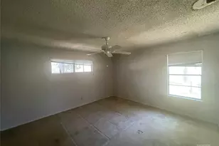 1100 Poe St, Azle, TX 76020 - Photo 16