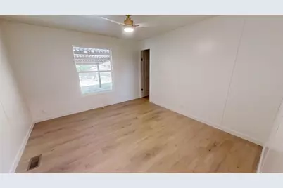 902 Pecos River Drive, Granbury, TX 76048 - Photo 34