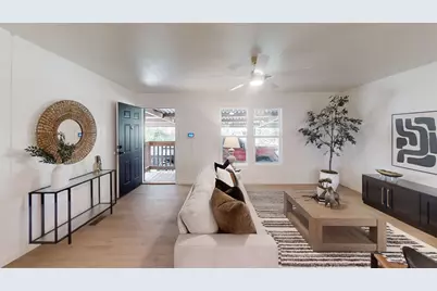 902 Pecos River Drive, Granbury, TX 76048 - Photo 14
