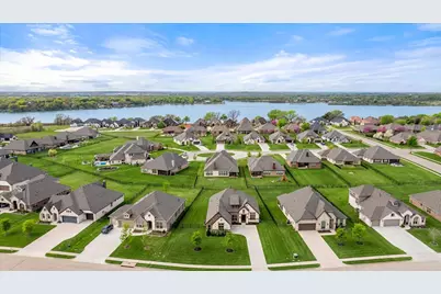 3165 Ferry Boat Lane, Granbury, TX 76049 - Photo 2