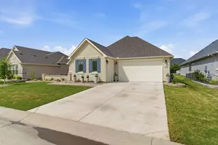 12704 Golden Rock Dr, Denton, TX 76207 - Photo 2
