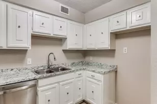 123 - 121 Allencrest Dr, White Settlement, TX 76108 - Photo 10