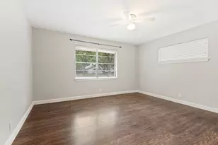 1809 Glenbrook Dr, Irving, TX 75061 - Photo 22