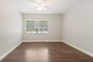 1809 Glenbrook Dr, Irving, TX 75061 - Photo 20