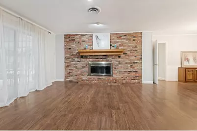 1809 Glenbrook Drive, Irving, TX 75061 - Photo 6