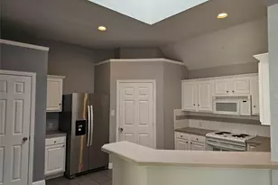 3024 Silver Springs Ln, Plano, TX 75025 - Photo 4